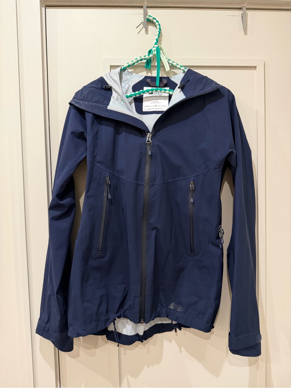 MEC raincoat